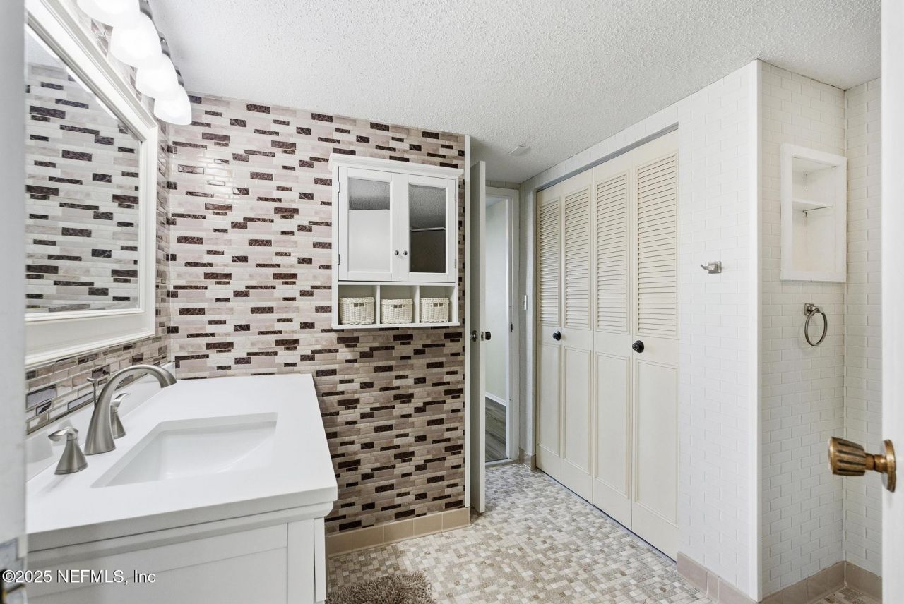925 Halifax Avenue, Unit 0103, Daytona Beach, FL 32118 Photo