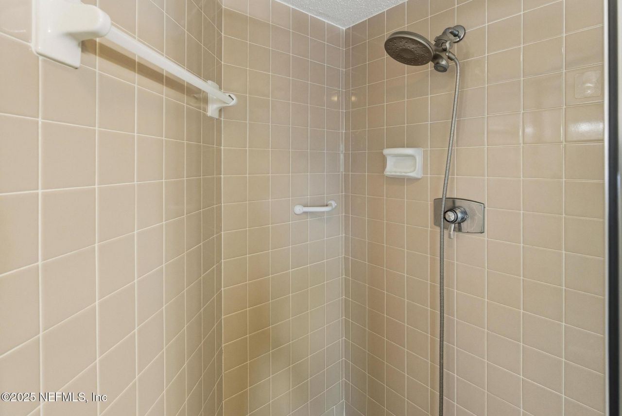 925 Halifax Avenue, Unit 0103, Daytona Beach, FL 32118 Photo