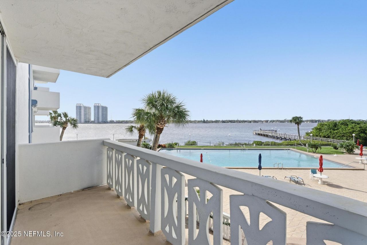 925 Halifax Avenue, Unit 0103, Daytona Beach, FL 32118 Photo