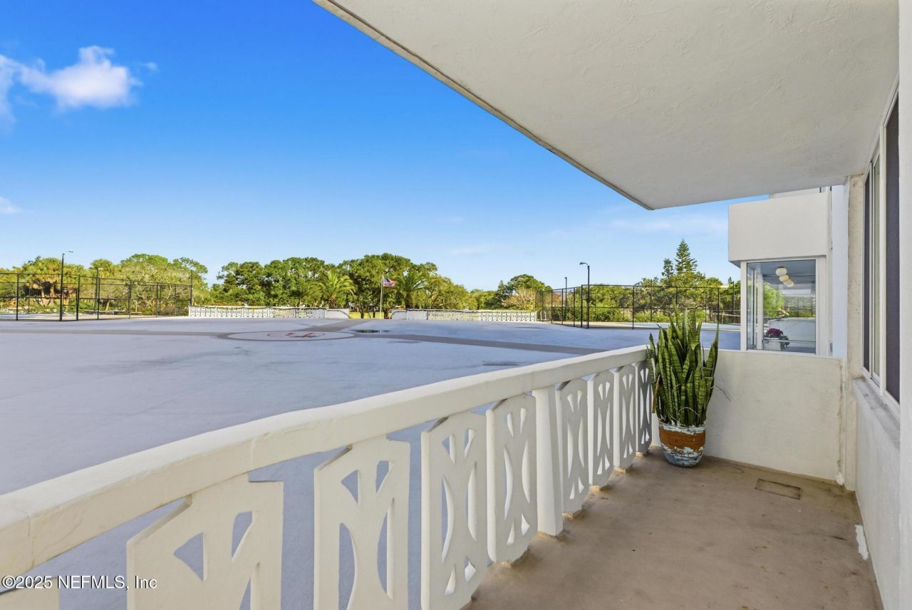 925 Halifax Avenue, Unit 0103, Daytona Beach, FL 32118 Photo