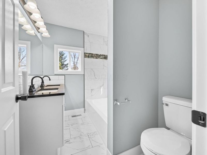 1885 Case Road, Columbus, OH 43224 Photo 15