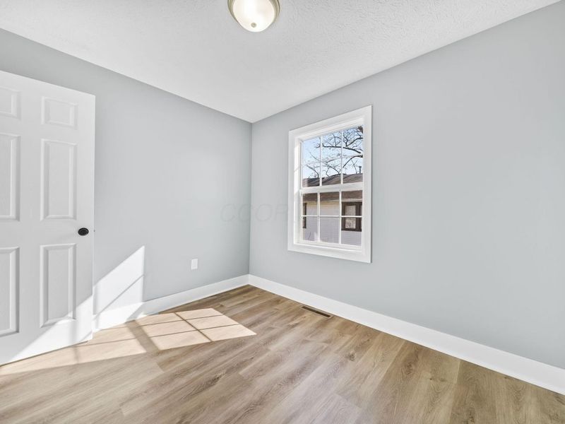 1885 Case Road, Columbus, OH 43224 Photo 23