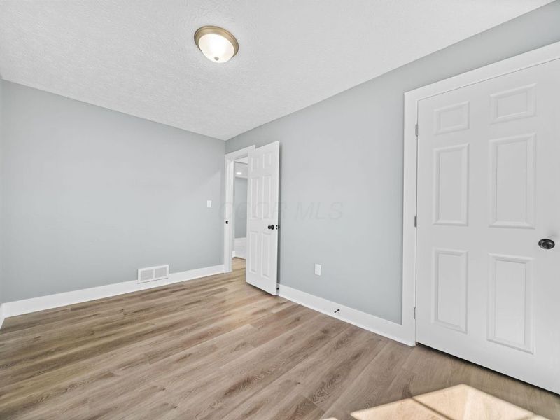 1885 Case Road, Columbus, OH 43224 Photo 26