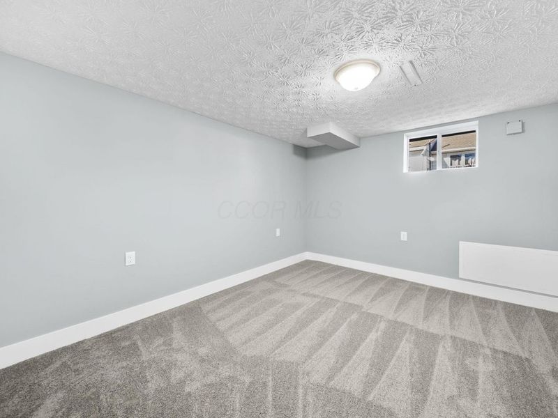 1885 Case Road, Columbus, OH 43224 Photo 29