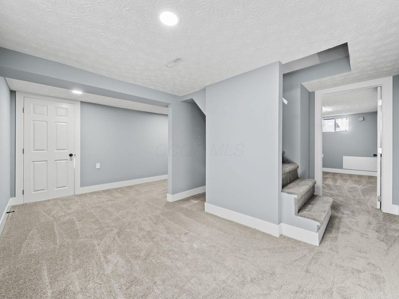 1885 Case Road, Columbus, OH 43224 Photo 33