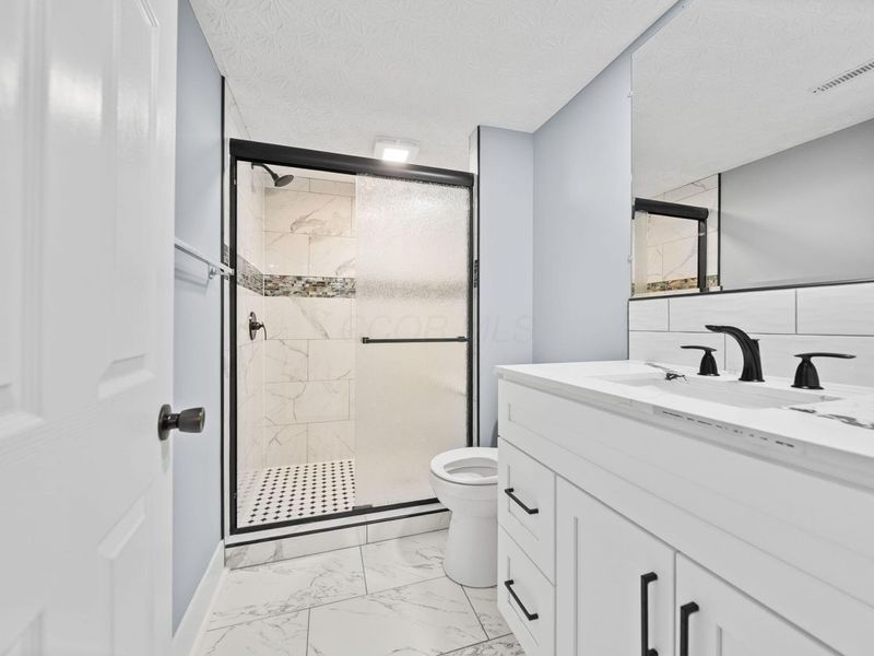 1885 Case Road, Columbus, OH 43224 Photo 35