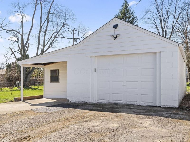 1885 Case Road, Columbus, OH 43224 Photo 43