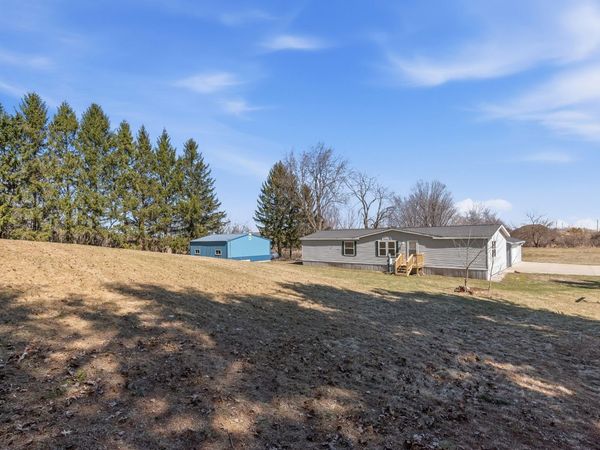 W8418 Hemlock Rd, Trenton, WI 53916