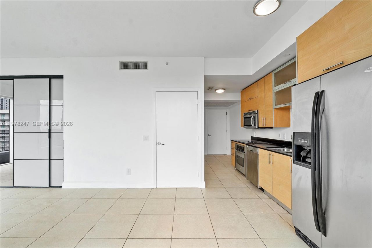 60 SW 13th St, Unit 1921, Miami, FL 33130 Photo