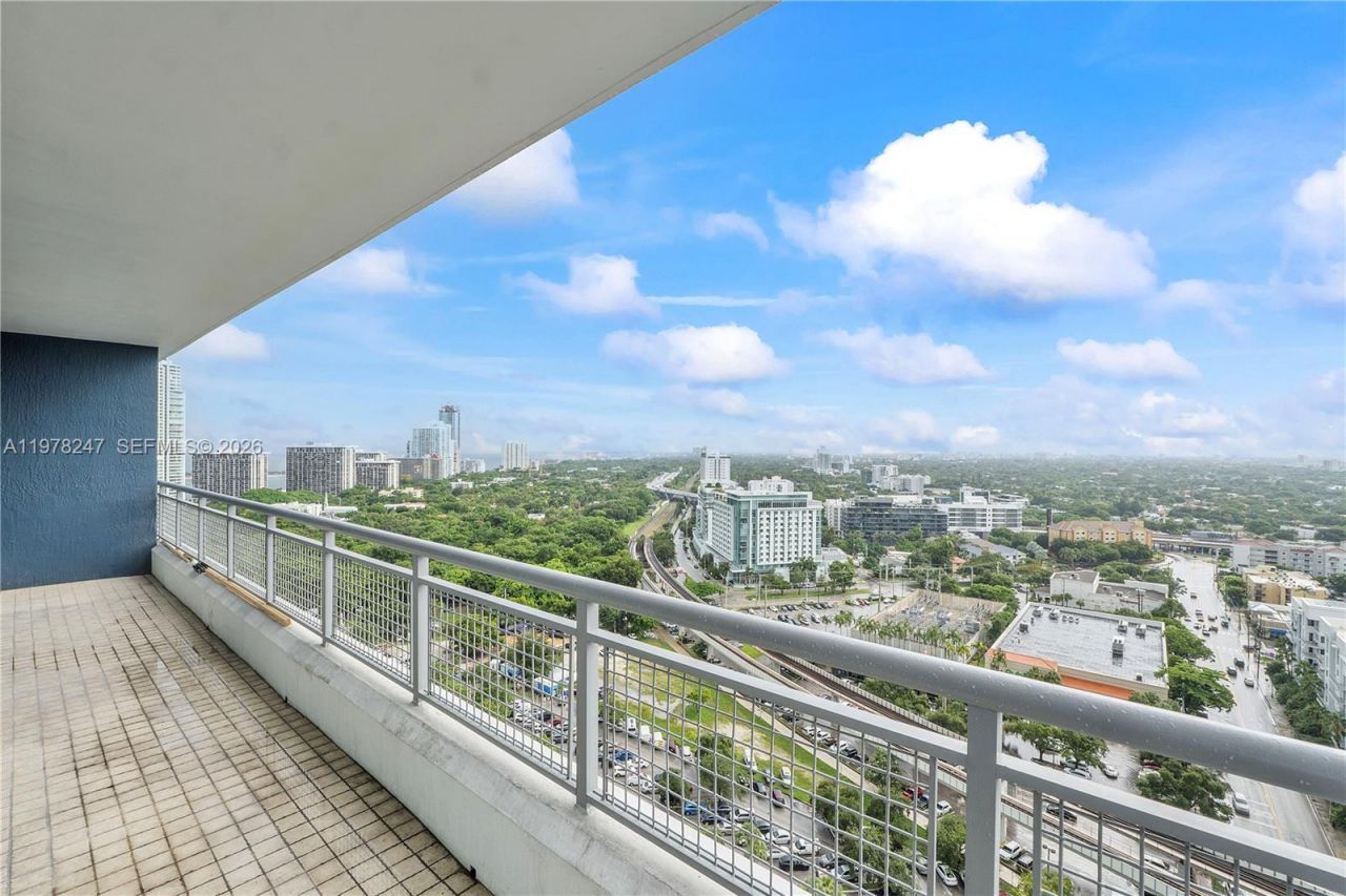 60 SW 13th St, Unit 1921, Miami, FL 33130 Photo