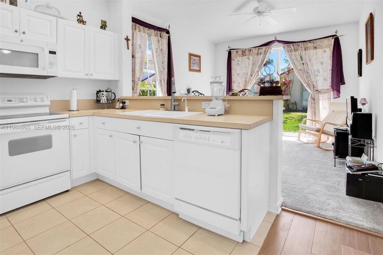 18860 SW 25th Ct, Miramar, FL 33029 Photo