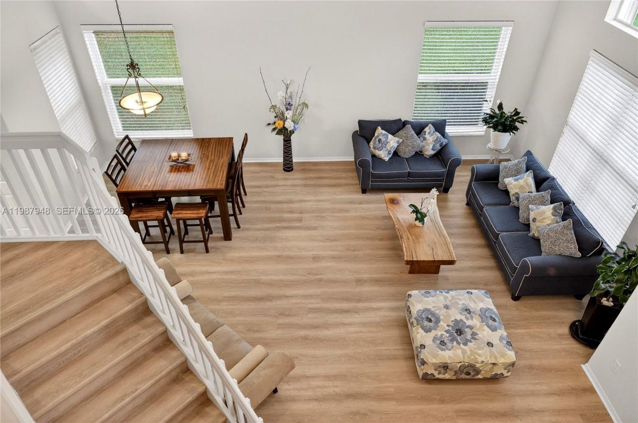 1511 NW 168th Ave , Pembroke Pines, FL 33028 Photo