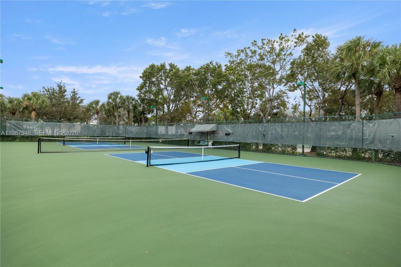 1511 NW 168th Ave, Pembroke Pines, FL 33028 Photo
