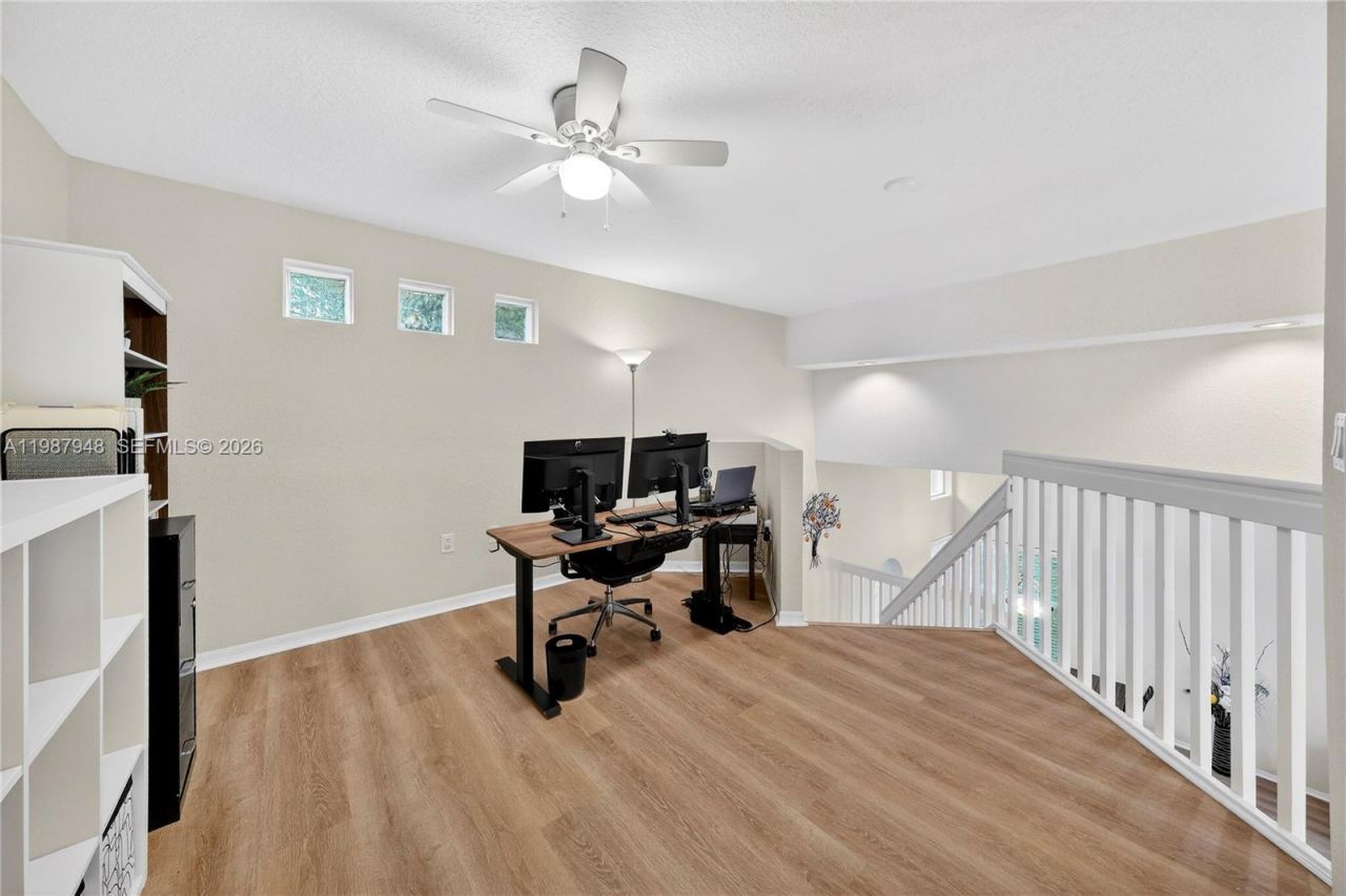1511 NW 168th Ave, Pembroke Pines, FL 33028 Photo