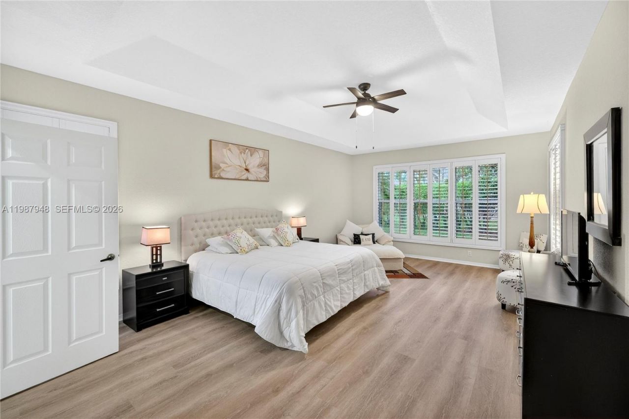 1511 NW 168th Ave, Pembroke Pines, FL 33028 Photo