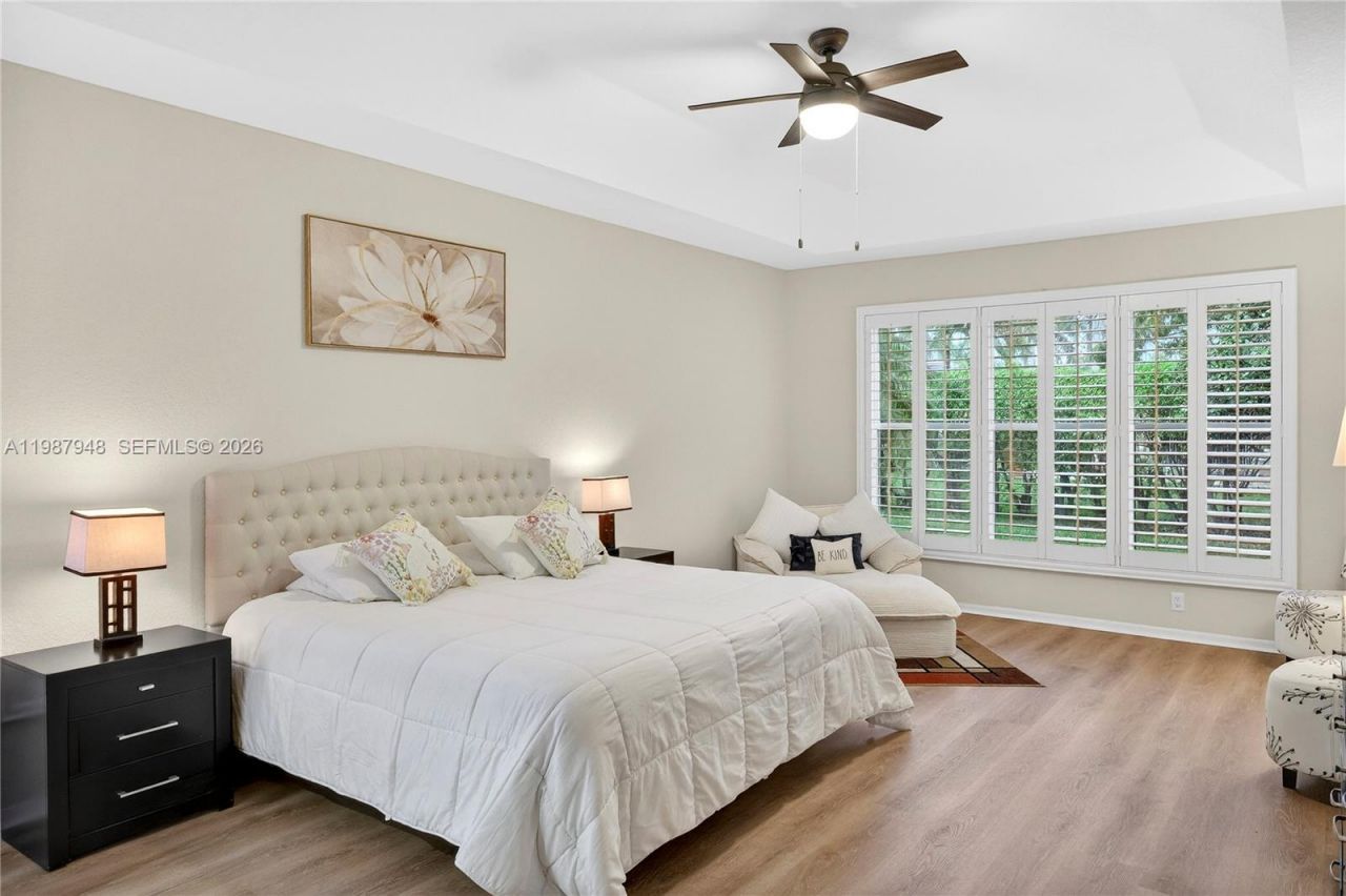 1511 NW 168th Ave, Pembroke Pines, FL 33028 Photo