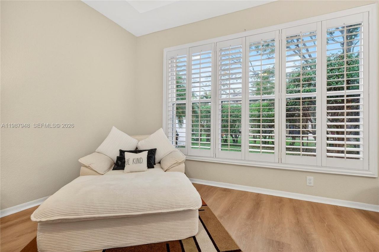 1511 NW 168th Ave, Pembroke Pines, FL 33028 Photo