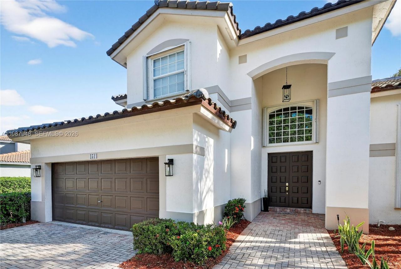 1511 NW 168th Ave , Pembroke Pines, FL 33028 Photo