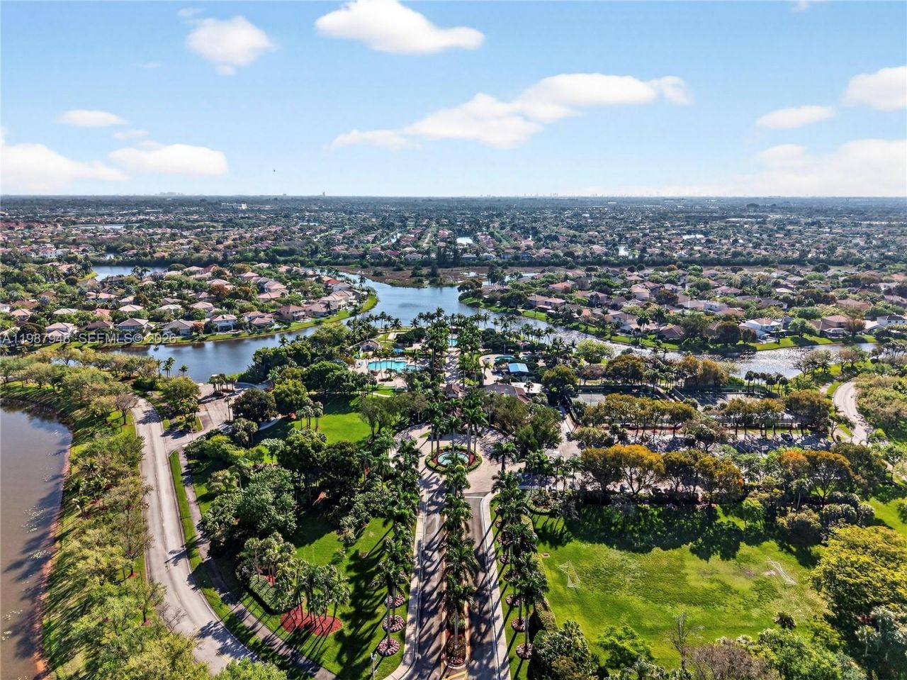 1511 NW 168th Ave , Pembroke Pines, FL 33028 Photo