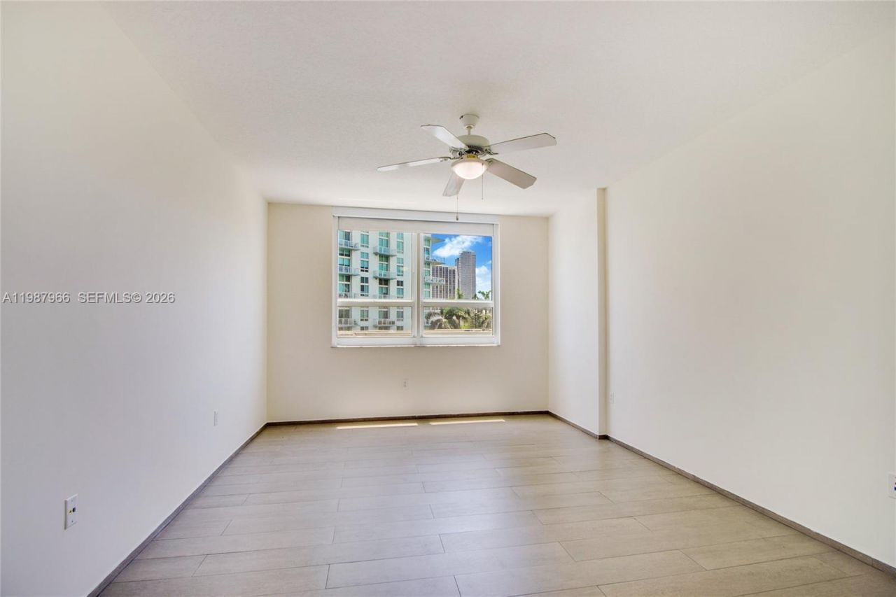 2000 N Bayshore Dr , Unit 506, Miami, FL 33137 Photo