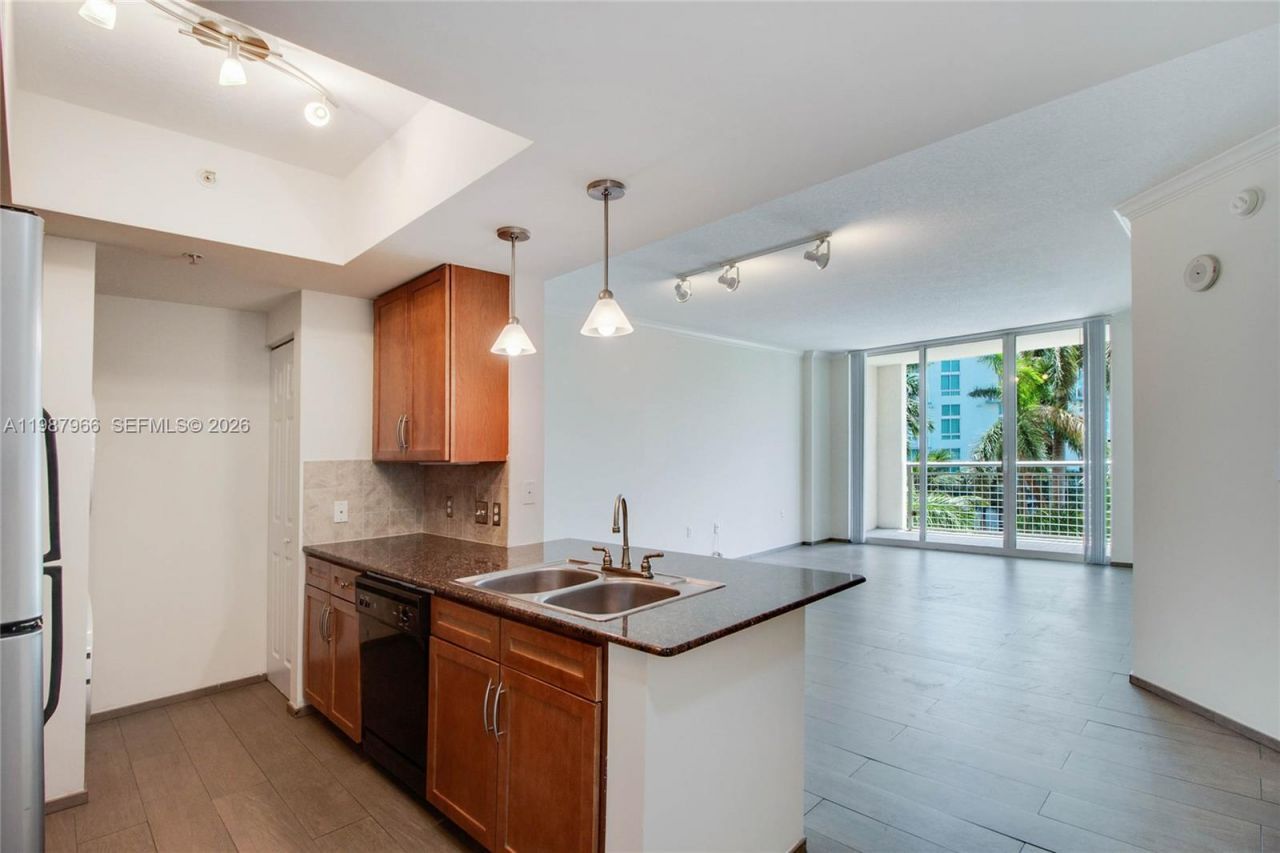 2000 N Bayshore Dr , Unit 506, Miami, FL 33137 Photo