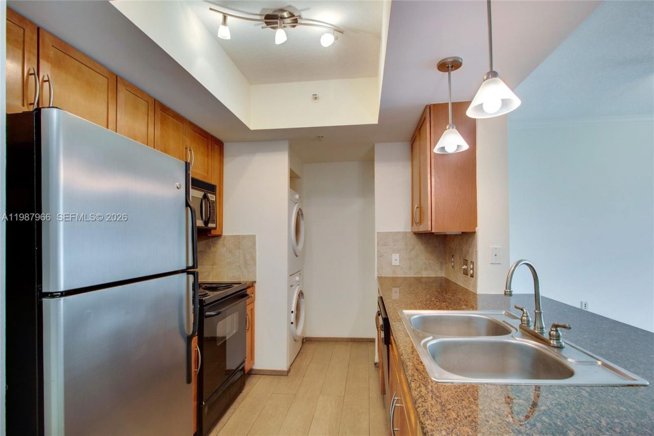 2000 N Bayshore Dr , Unit 506, Miami, FL 33137 Photo