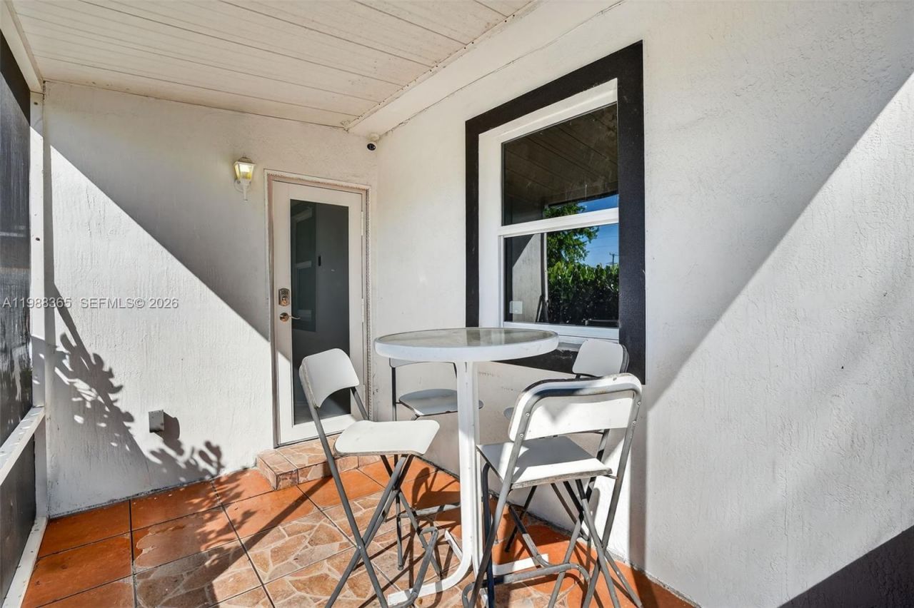 2001 Rutland St, Opa Locka, FL 33054 Photo