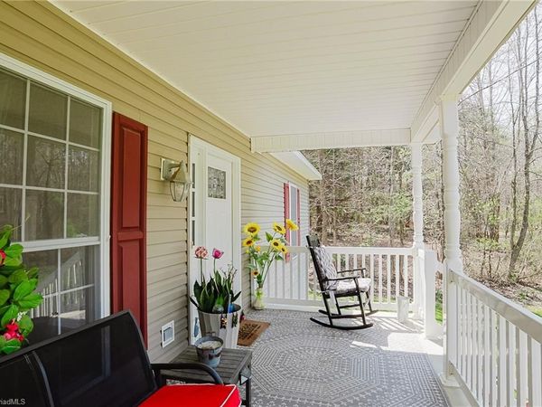 634 Swannanoa Avenue, Liberty, NC 27298