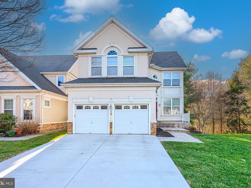 18 Dinaden Circle, Pikesville, MD 21208 Main Photo