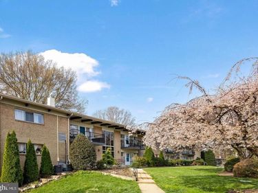 4909 AMERICANA DRIVE, Unit 106, ANNANDALE, VA 22003