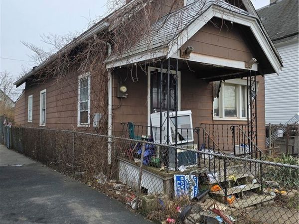 31 Central Avenue, Buffalo, NY 14206