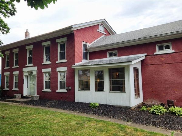 5177 Lower Mountain Road, Lockport, NY 14094