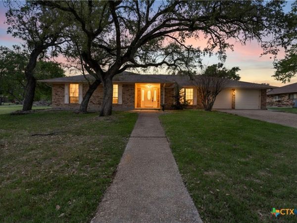 2116 Chinaberry Circle , Harker Heights, TX 76548
