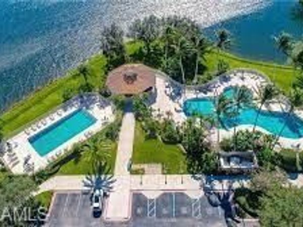 3687 El Segundo CT , NAPLES, FL 34109