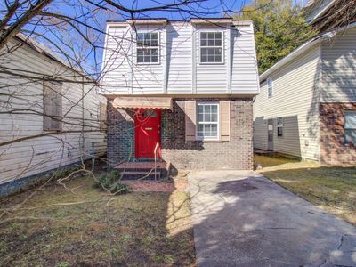 30 Poinsett Street, Charleston, SC 29403