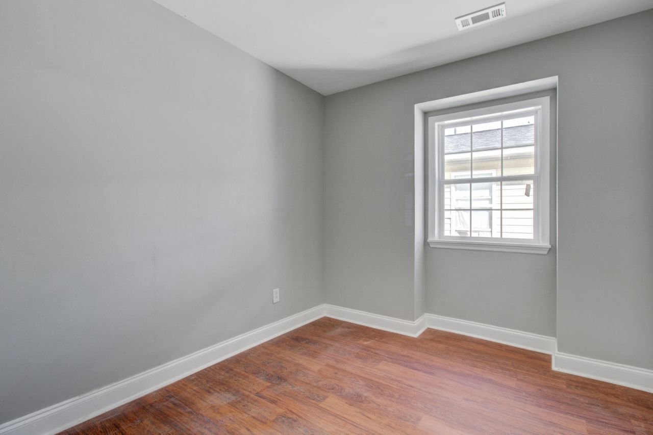 30 Poinsett Street Photo 11