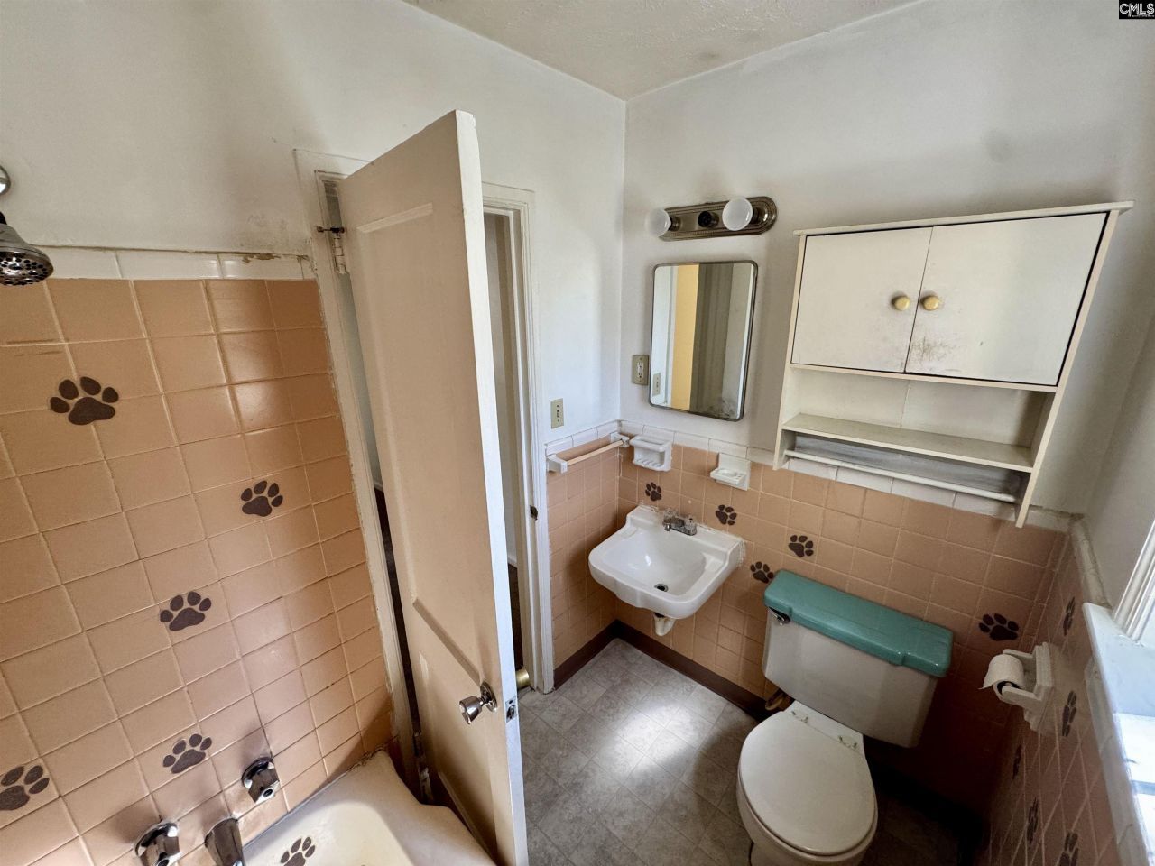 2108 Broad Street  Photo 13