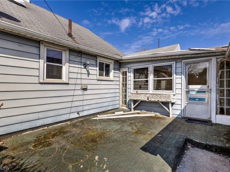 334 W 4th Street , Dover, OH 44622 Photo 18