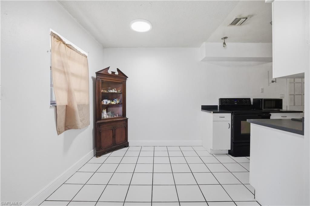 1154 Navajo Ave , Lehigh Acres, FL 33936 Photo