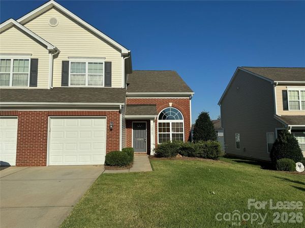 12069 Stratfield Place Circle , Pineville, NC 28134