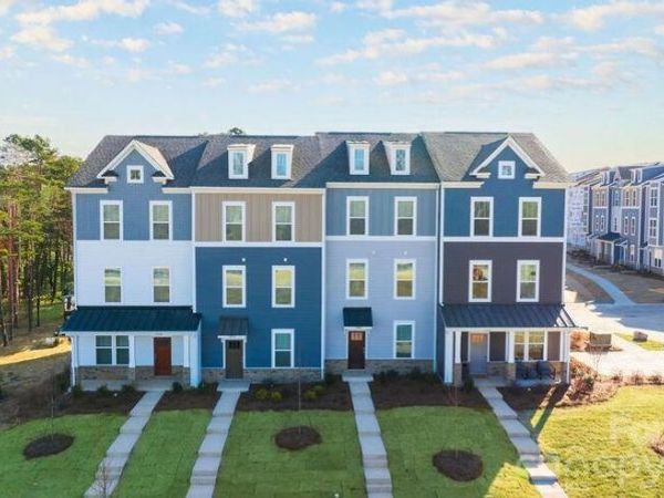 1018 Fairway Green Lane, Unit Landon, Charlotte, NC 28216