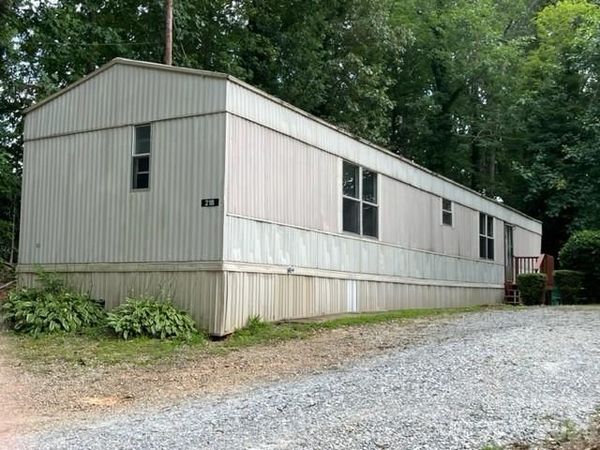 218 Hawkins Drive W, Marion, NC 28752