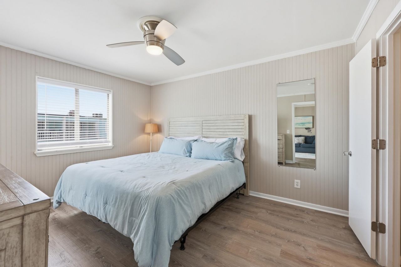 900 N Waccamaw Dr. Photo 10