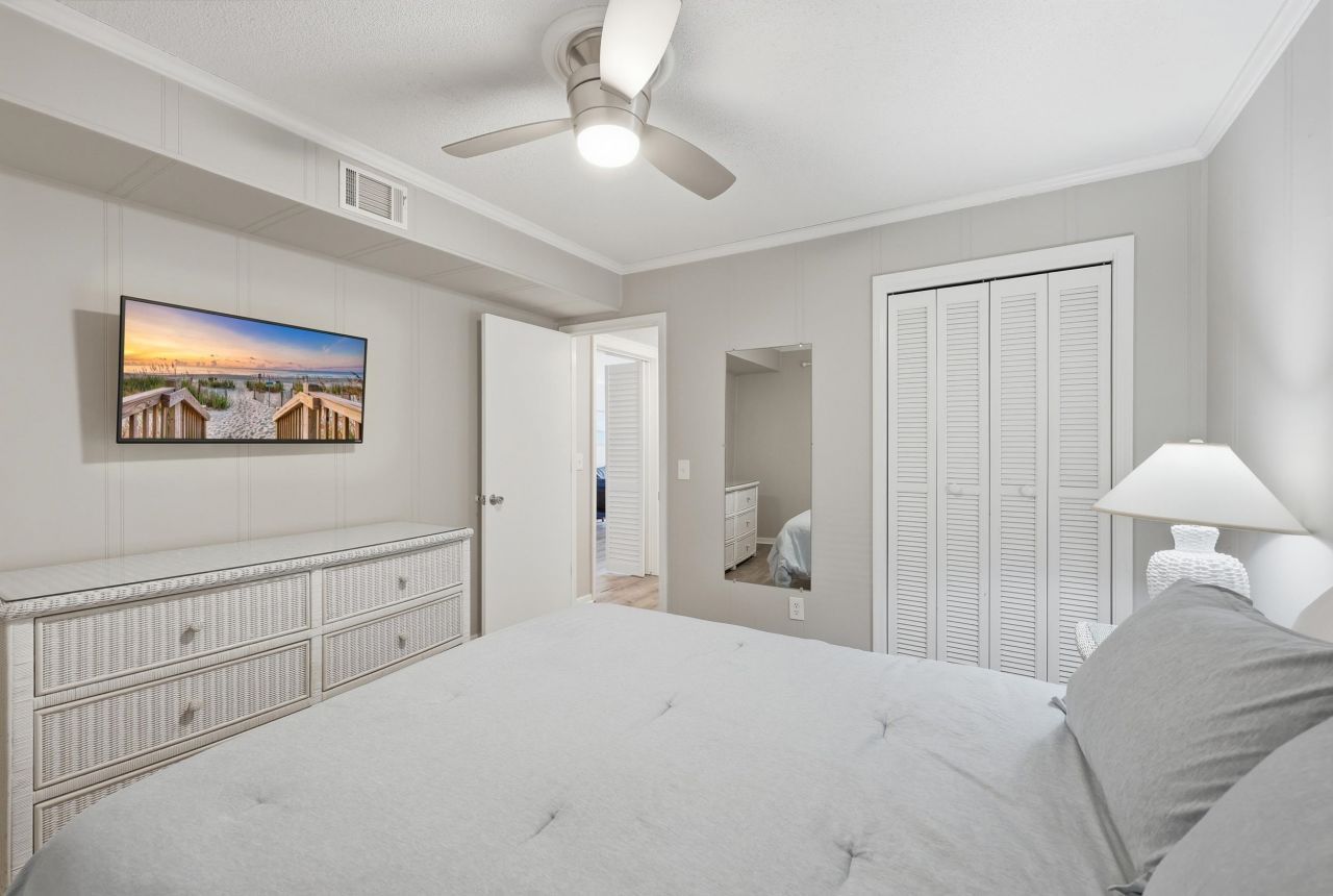 900 N Waccamaw Dr. Photo 13