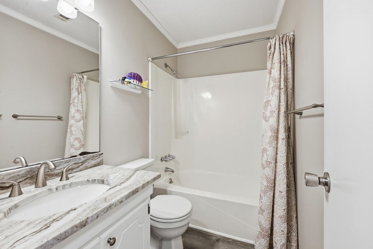 900 N Waccamaw Dr. Photo 14