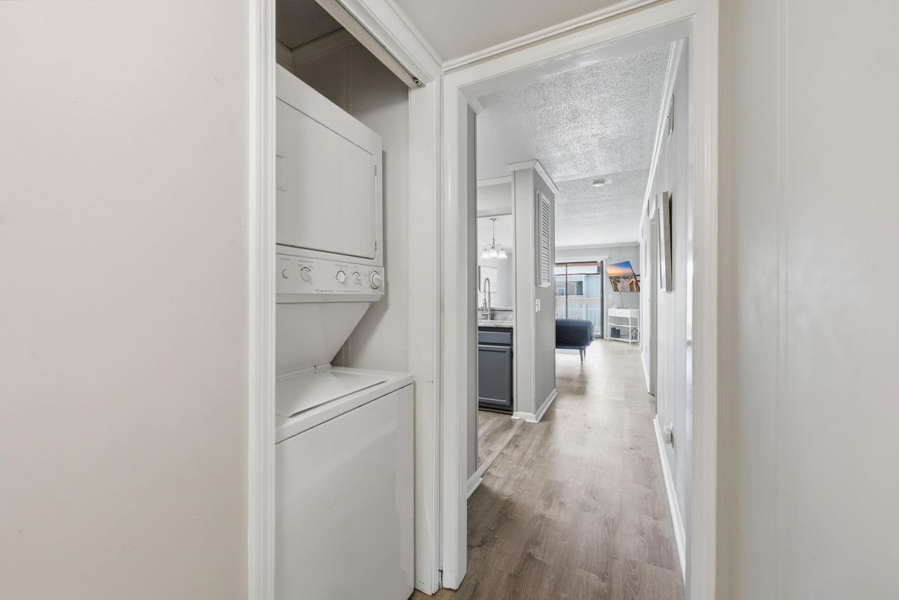 900 N Waccamaw Dr. Photo 18