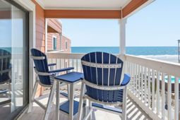 900 N Waccamaw Dr. photo 4