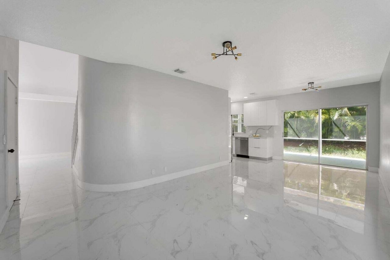 3740 Wilderness Way, Coral Springs, FL 33065 Photo