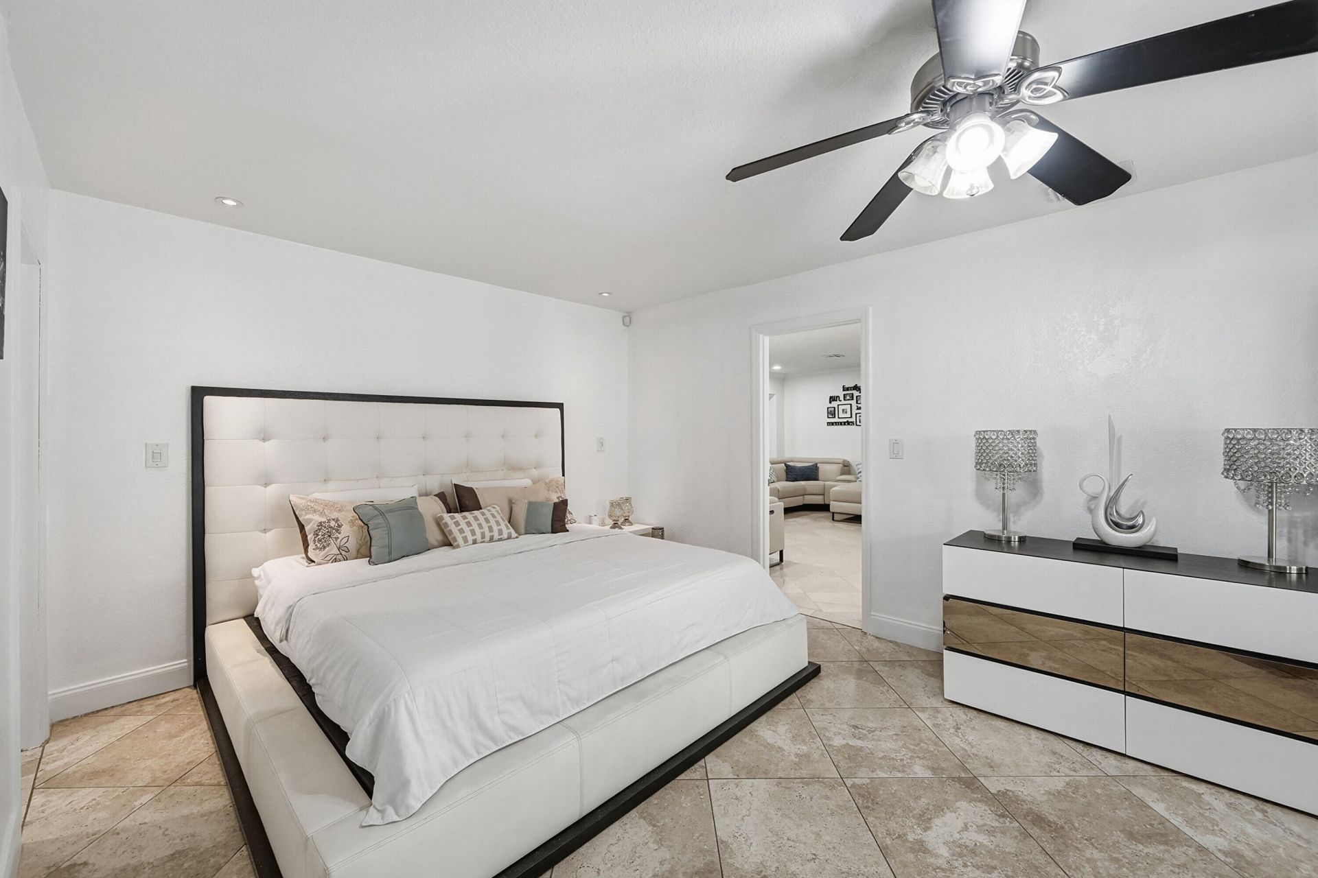 6271 Harding Street, Hollywood, FL 33024 Photo