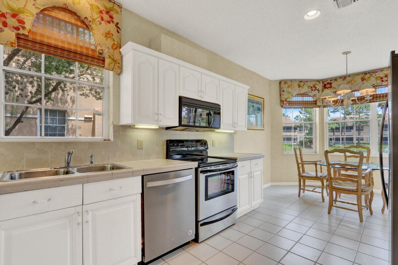 152 Legendary Circle, Palm Beach Gardens, FL 33418 Photo